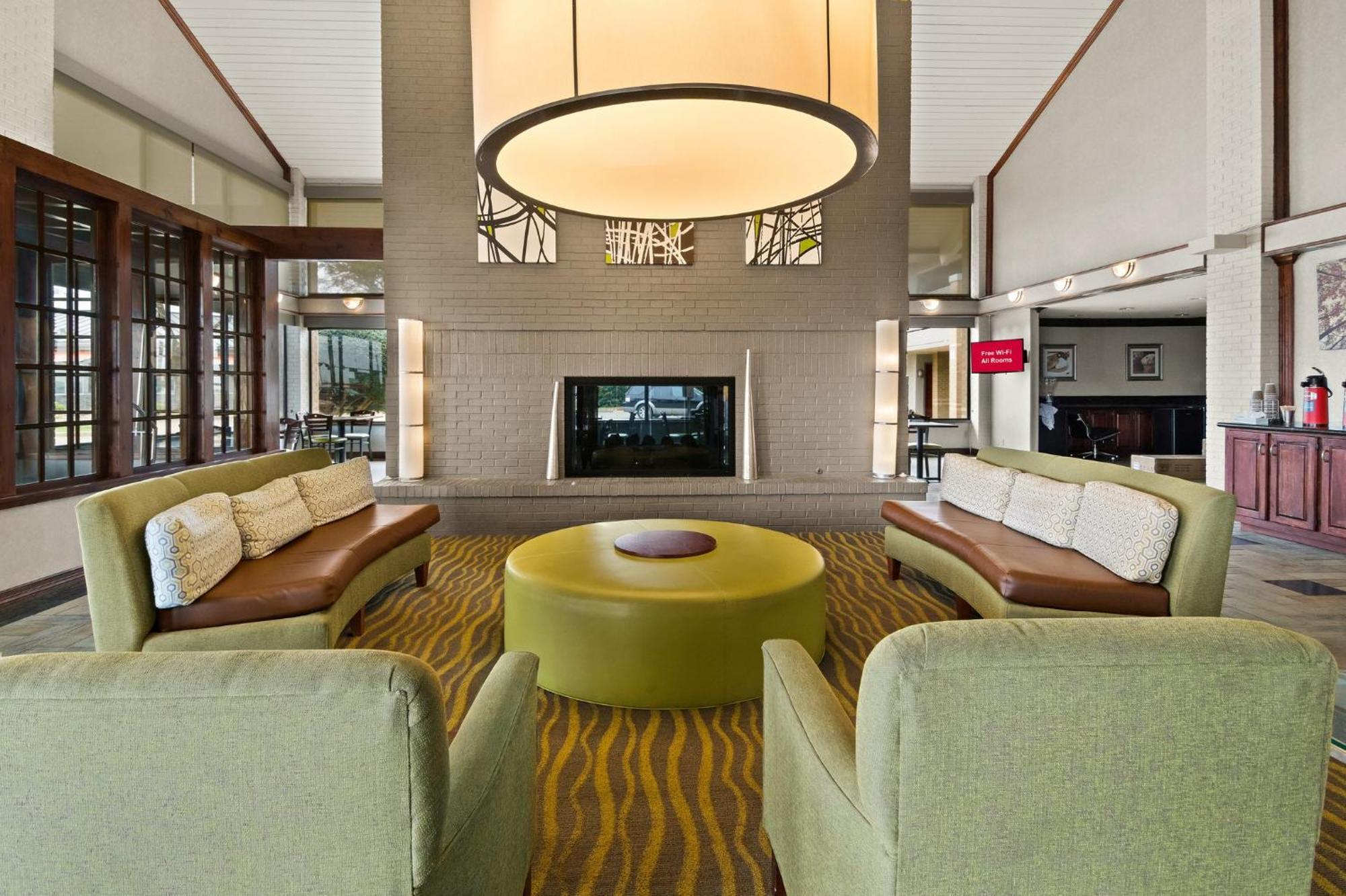 Red Roof Inn & Suites Irving - Dfw Airport South Zewnętrze zdjęcie