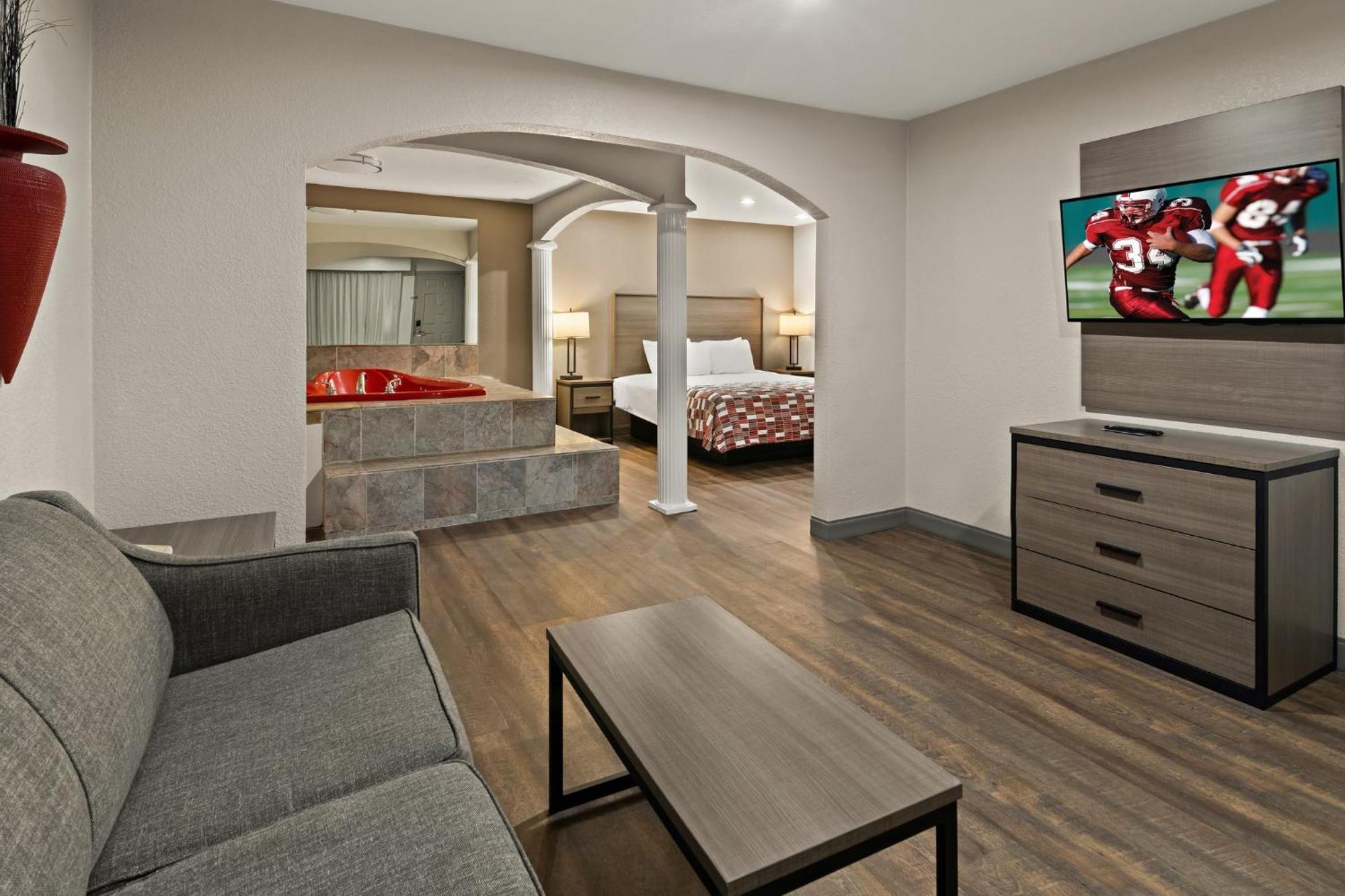 Red Roof Inn & Suites Irving - Dfw Airport South Zewnętrze zdjęcie