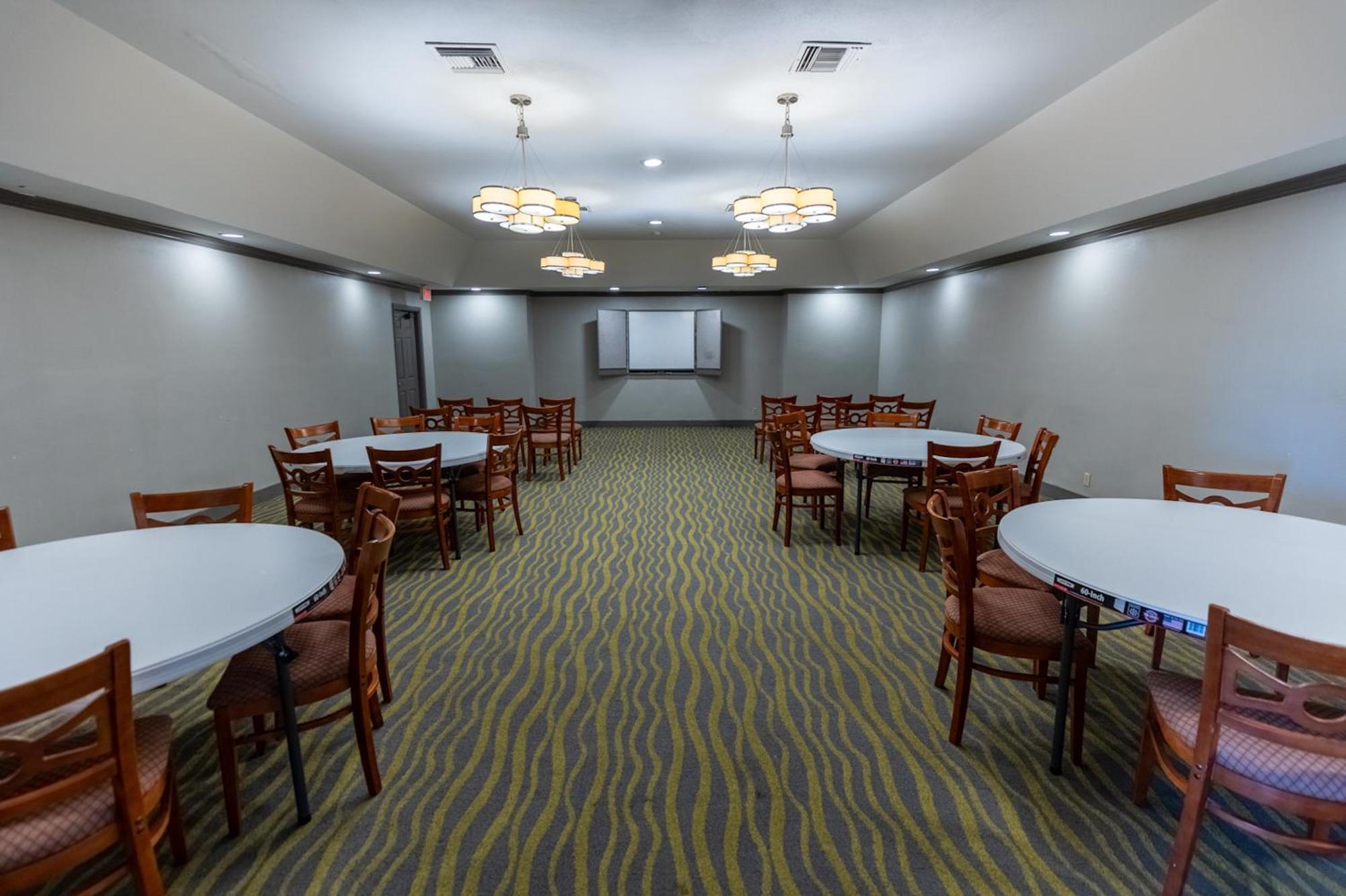 Red Roof Inn & Suites Irving - Dfw Airport South Zewnętrze zdjęcie